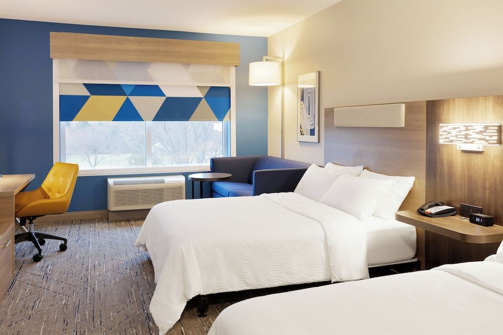 Holiday Inn Express & Suites Leesburg - Historic District by IHG 3