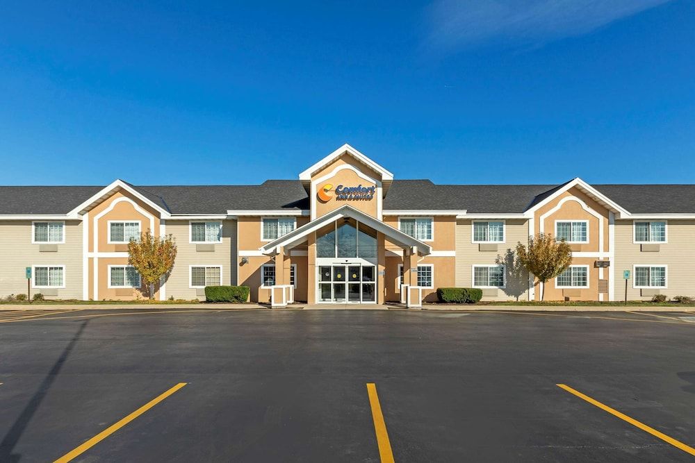 Comfort Inn & Suites Jackson - West Bend 2 estrellas en Jackson