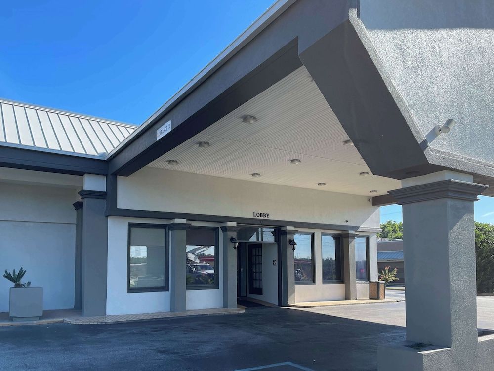 Motel 6 Opelika, AL 2 estrellas en Opelika