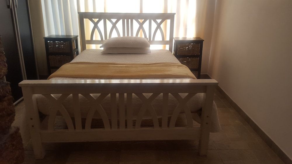 Room in House - Patzerella's Cozy Nest -1 estrelas em Krugersdorp