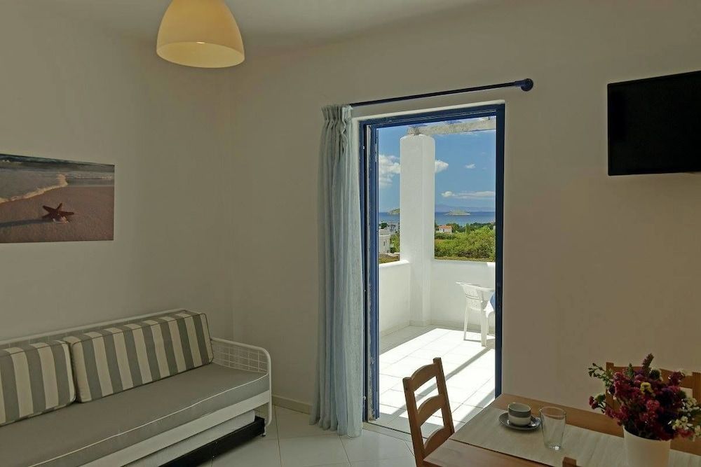 Spanos Apartments 3