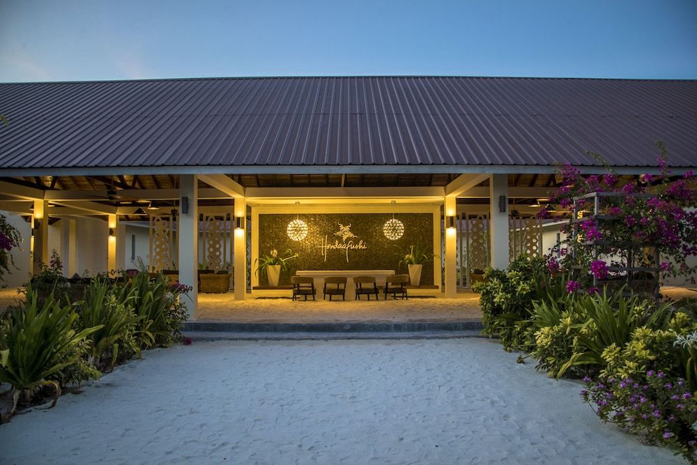 Hondaafushi Island Resort 2
