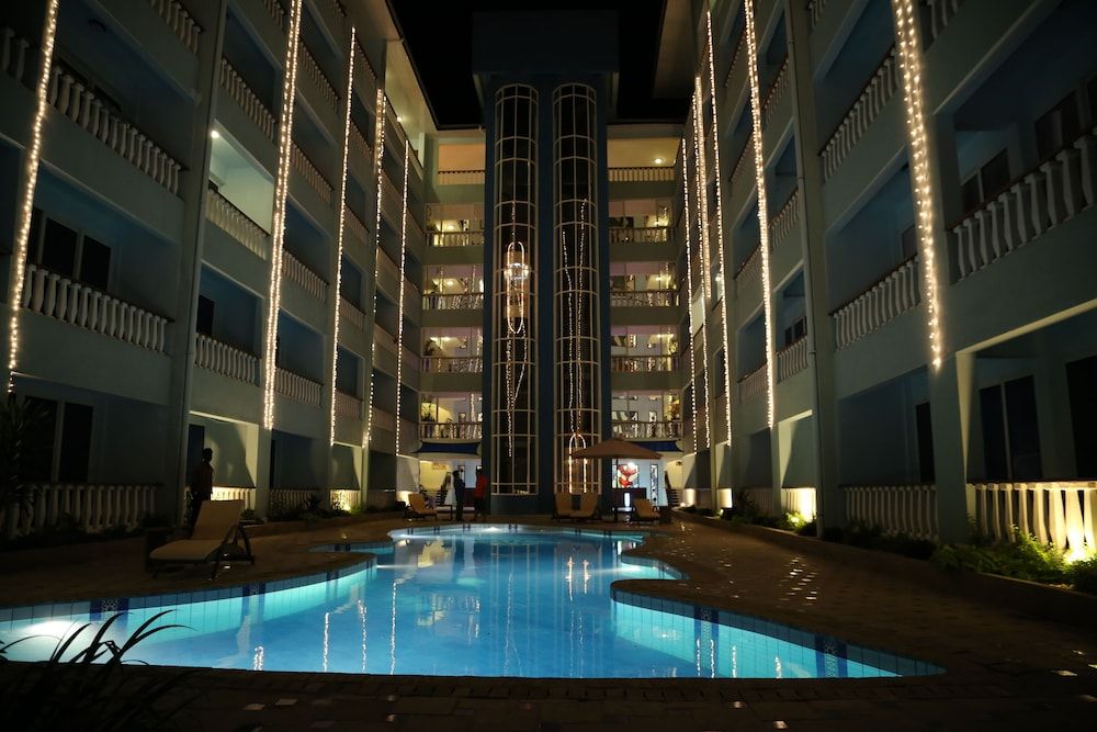 Cowrie Shell Beach Apartments 5 étoiles à Bamburi