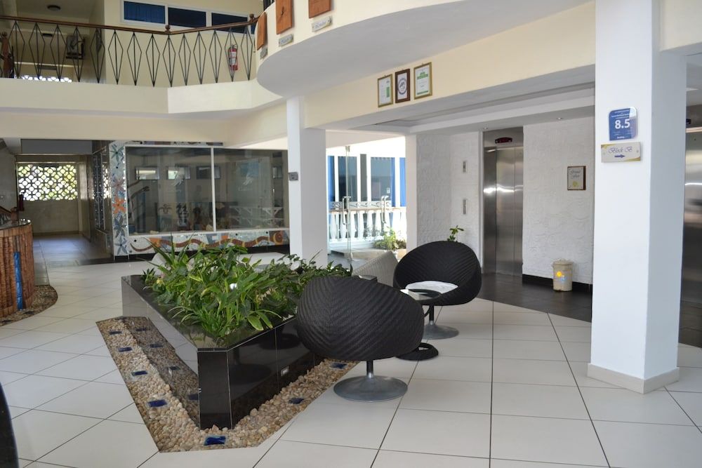 Cowrie Shell Beach Apartments 2