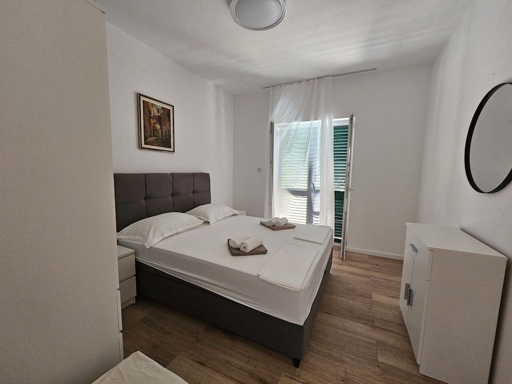 Apartments Nada 2