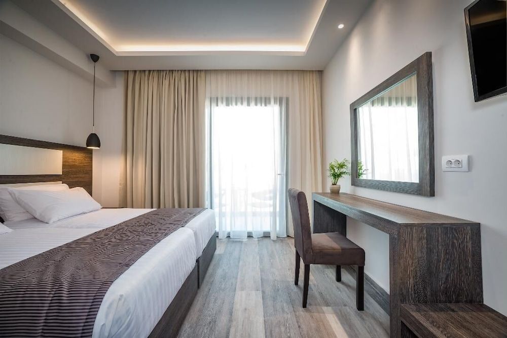 Abaton Luxury Resort 2