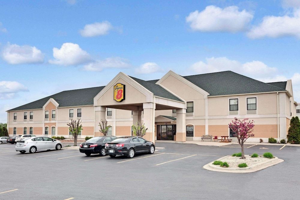 Super 8 by Wyndham Hampshire IL 1 estrelas em Hampshire