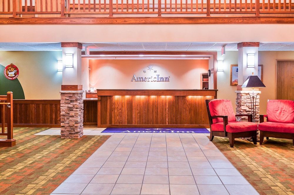 AmericInn by Wyndham Monmouth 3
