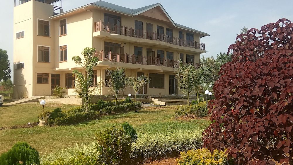 Lantana Comfy -1 estrellas en Kakamega