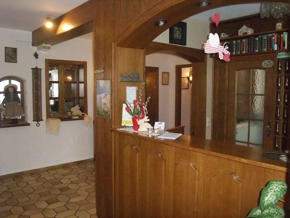Gasthof-Pension Alte Post 3