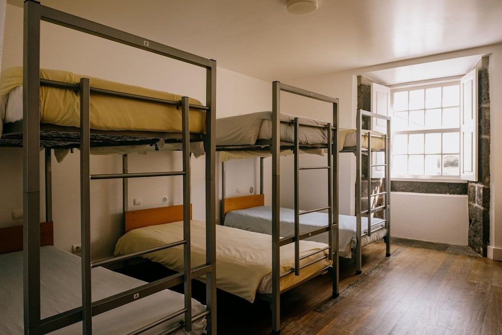 Azores Youth Hostels - Pico 3