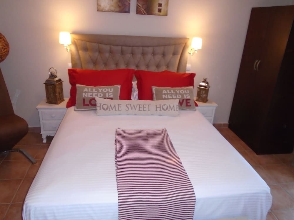 Machi Rooms 3