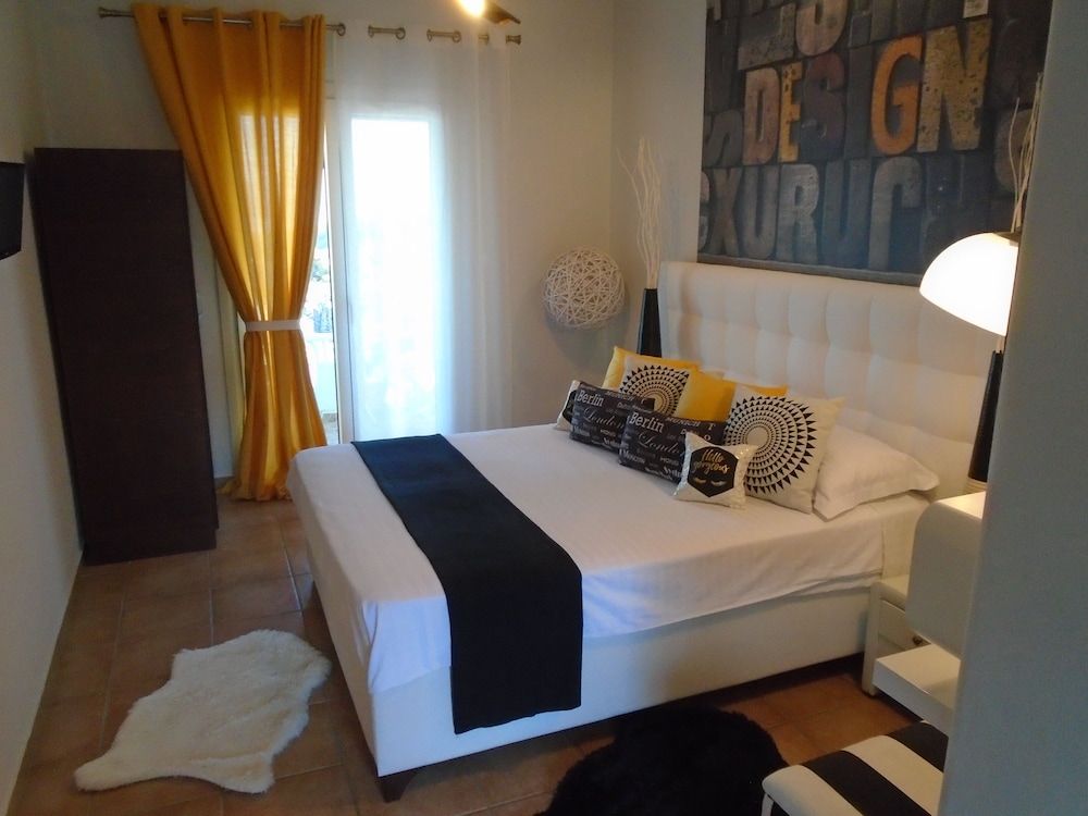 Machi Rooms 2
