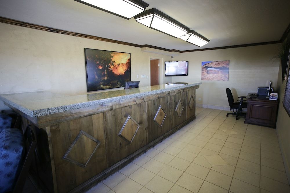 Best Western Paradise Inn 2