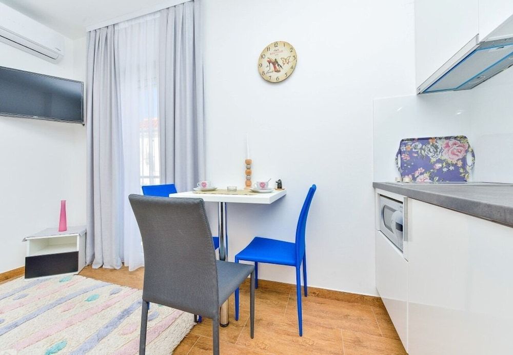 Apartments Sunny by the Sea 3 estrellas en Zaton