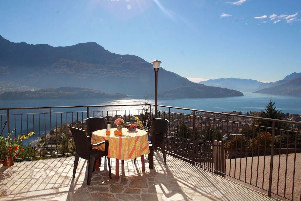 Residence Le Azalee -1 estrellas en Vercana