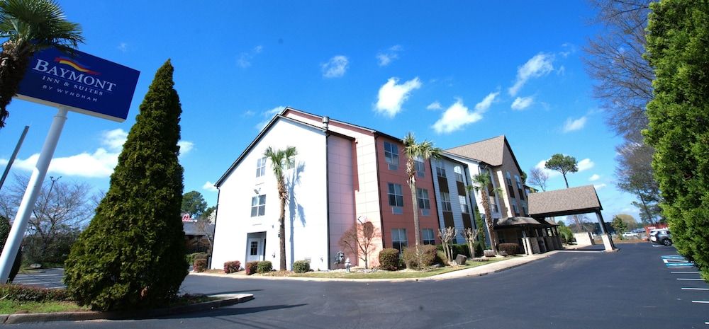 Baymont Inn & Suites by Wyndham Morrow/Atlanta I-75 South 3 estrelas em Morrow