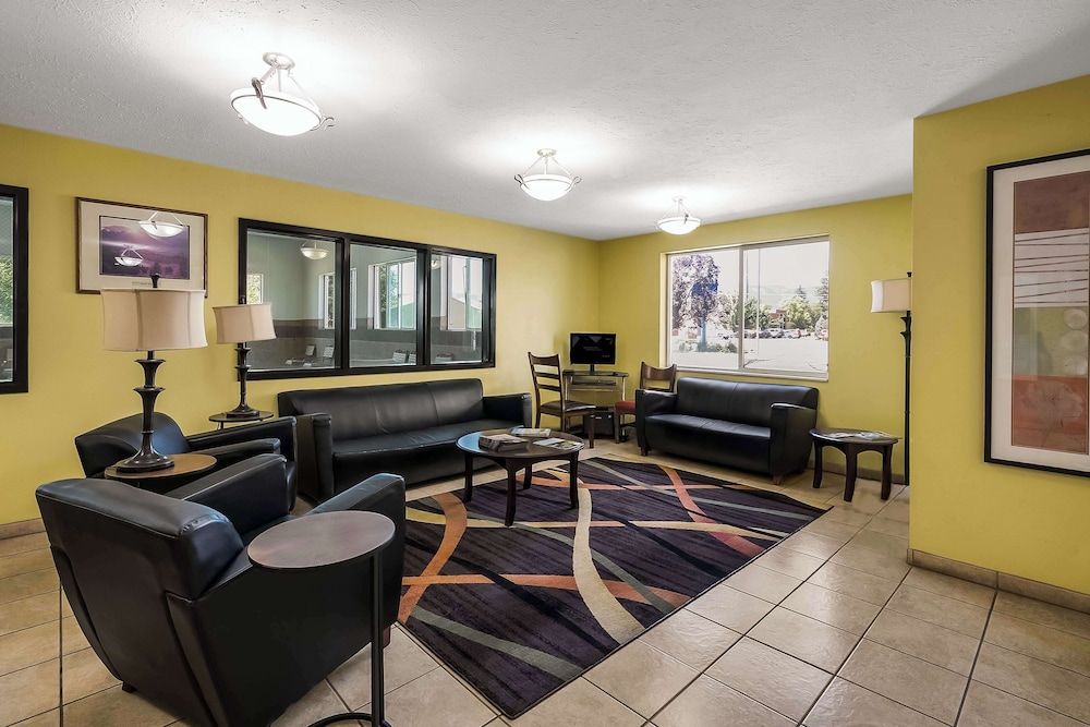 Americas Best Value Sandman Inn 2