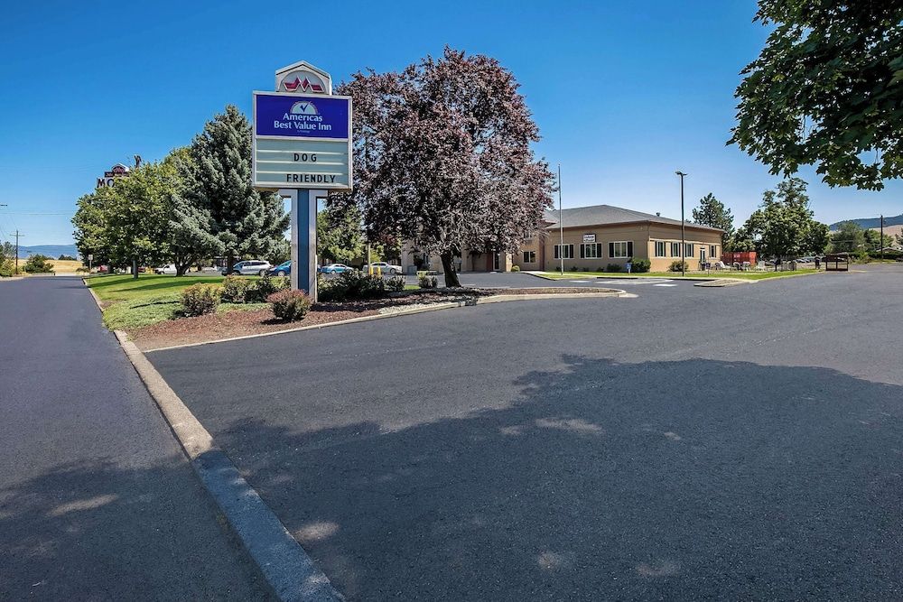 Americas Best Value Sandman Inn 2 étoiles à La Grande