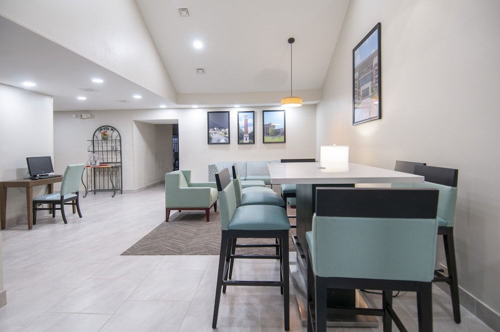 Baymont by Wyndham Tuscaloosa 3