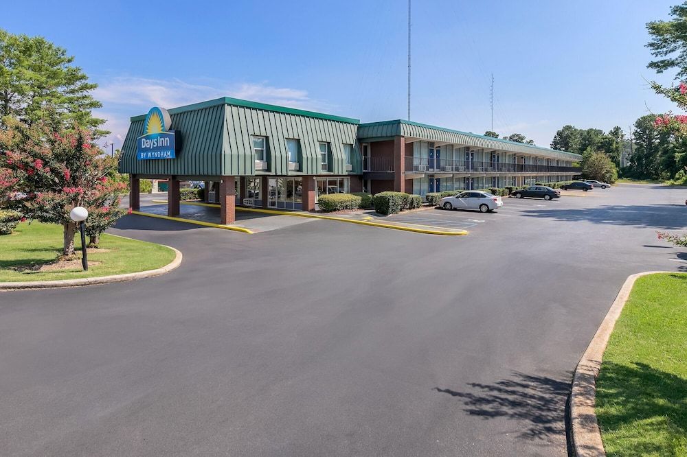Days Inn by Wyndham Seneca / Clemson Area 2 estrelas em Seneca