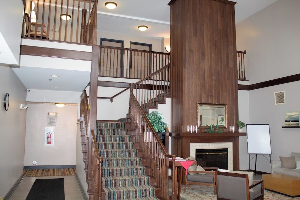 Country Inn & Suites by Radisson, Big Rapids, MI 2