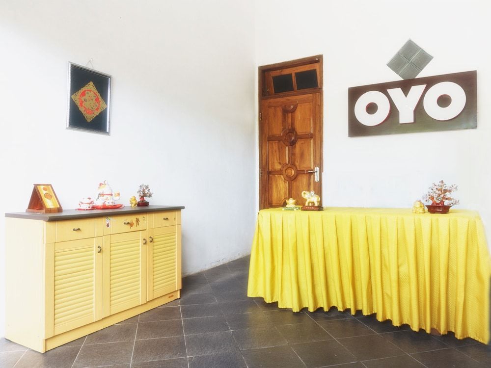 OYO 801 Hansa Homestay 2