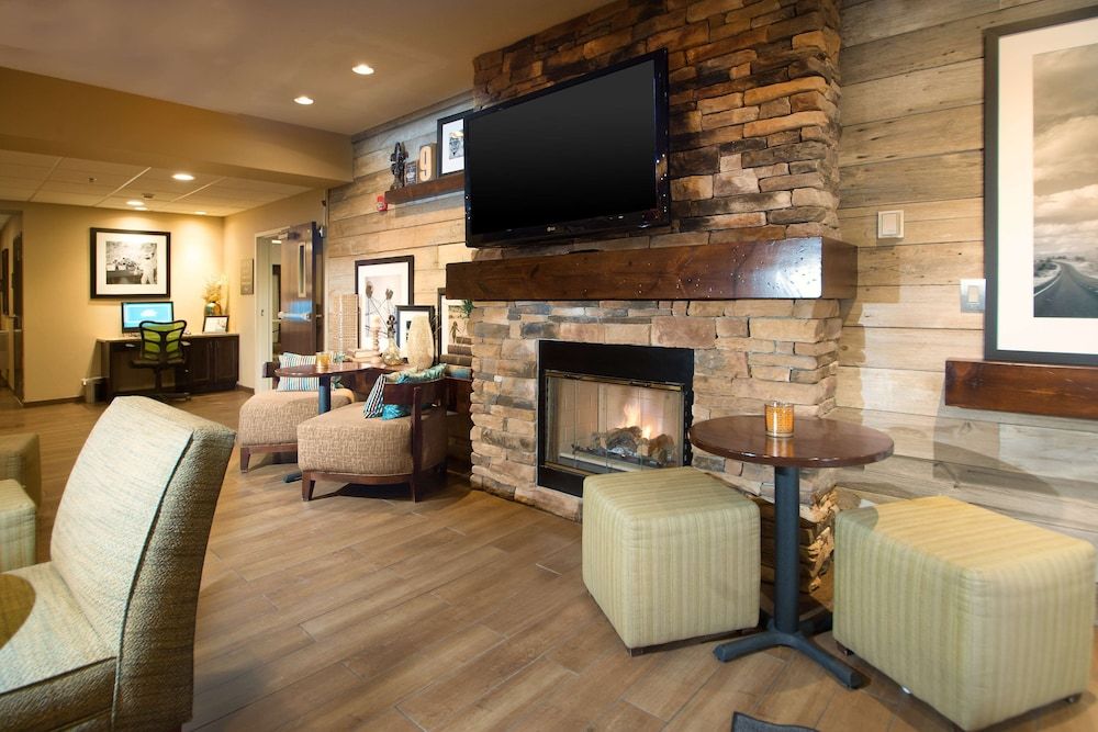 Hampton Inn by Hilton Tiffin 2