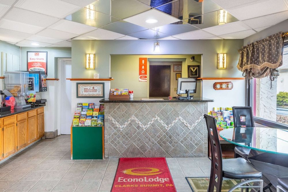 Econo Lodge Clarks Summit - Scranton 3