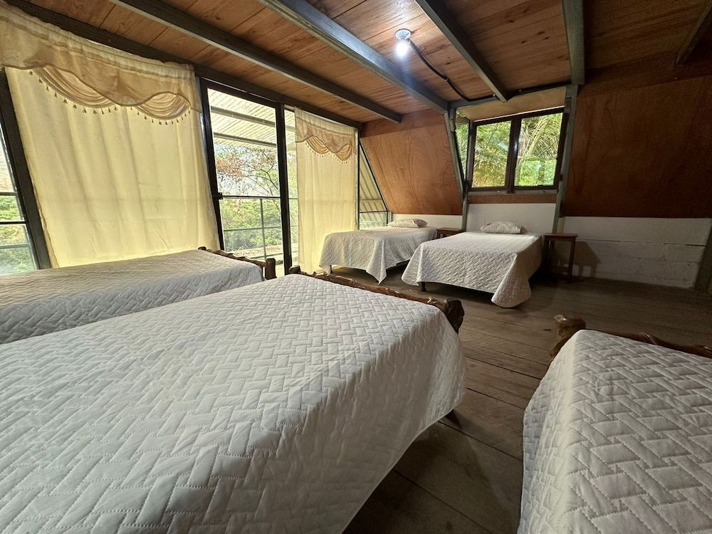 Yaxlik River lodge 3