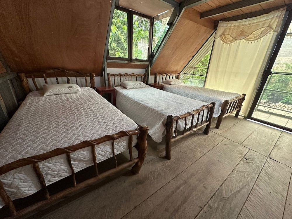 Yaxlik River lodge 2