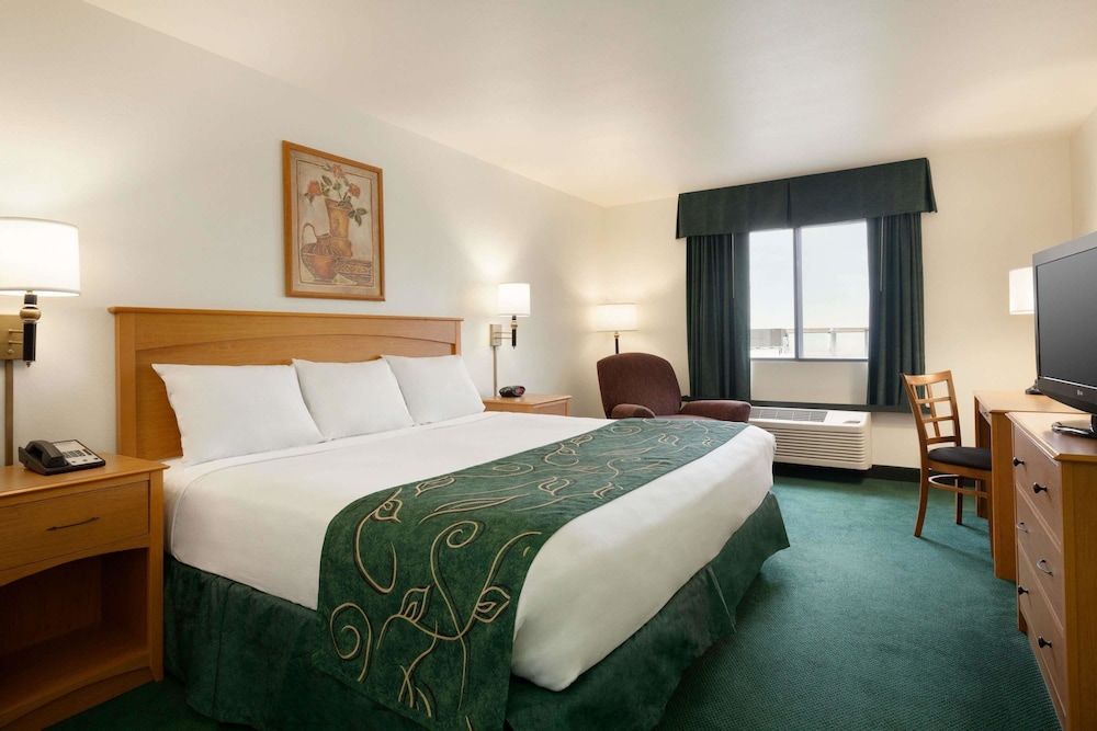 Travelodge by Wyndham Milford 2