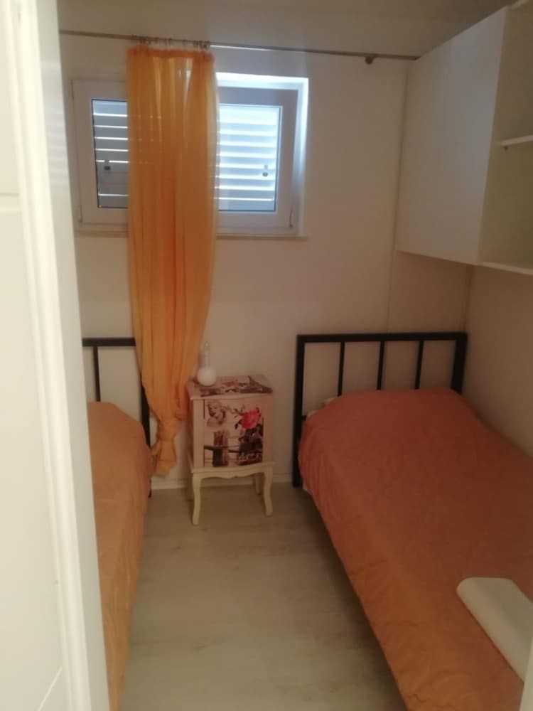 Apartments Mirela 3