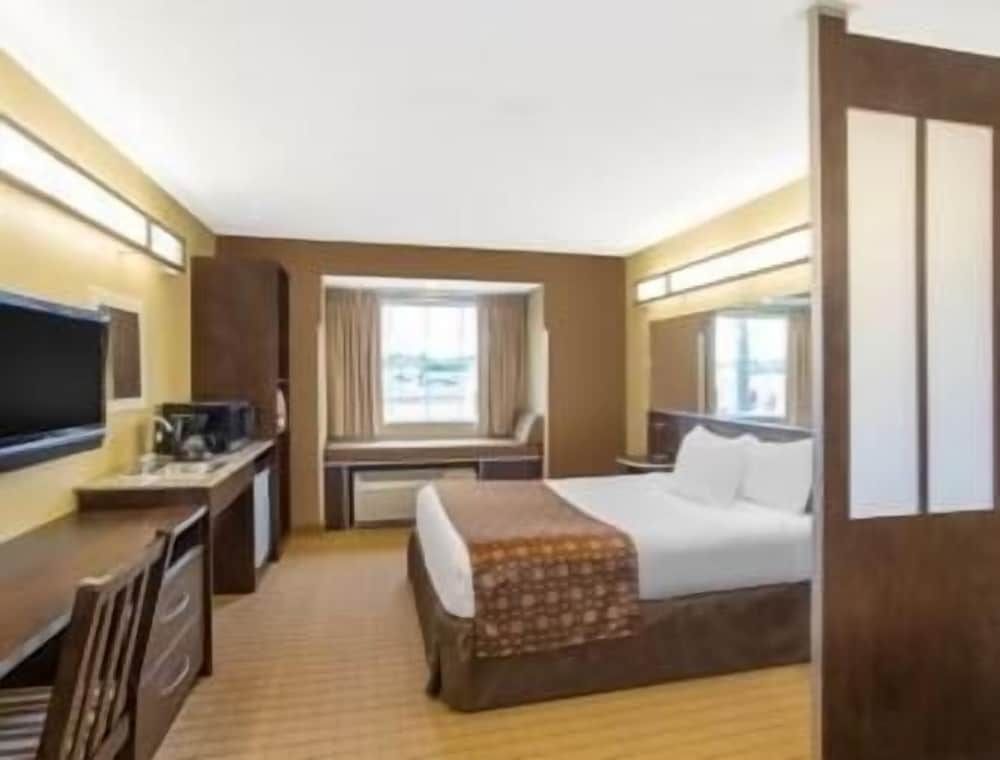 Microtel Inn & Suites by Wyndham Marietta 2 estrelas em Marietta