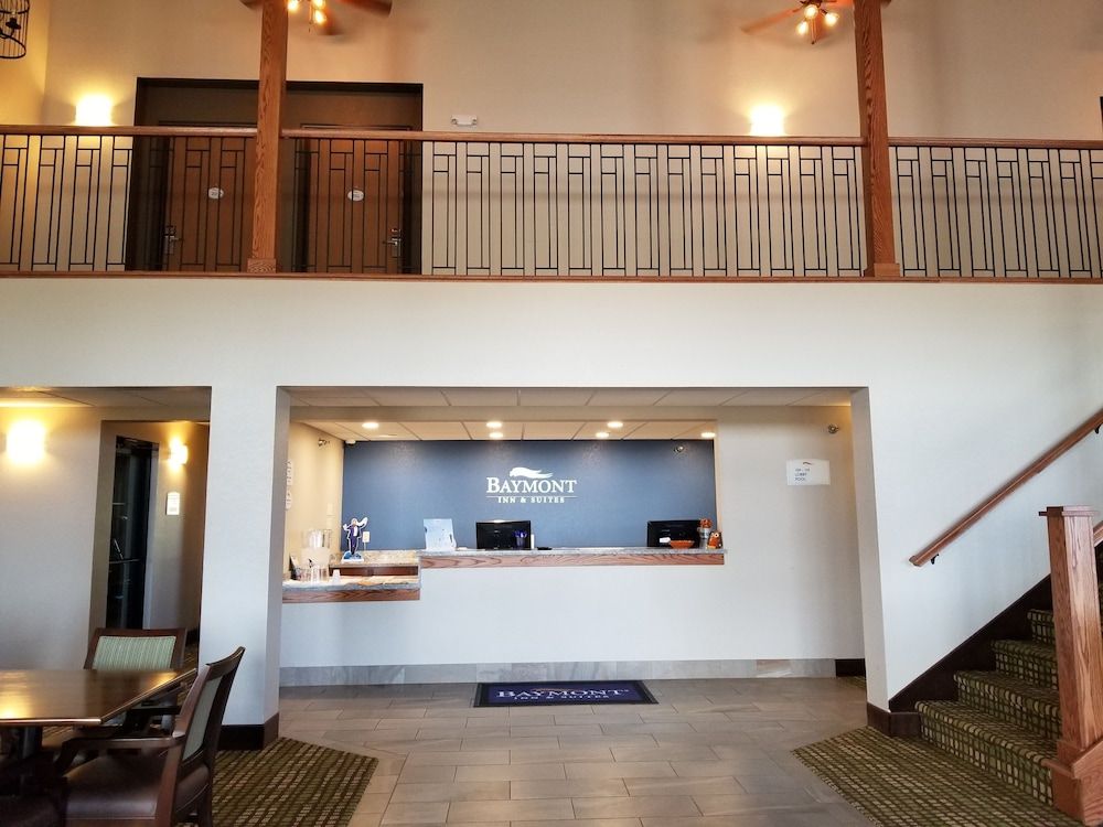 Baymont by Wyndham Oacoma 3