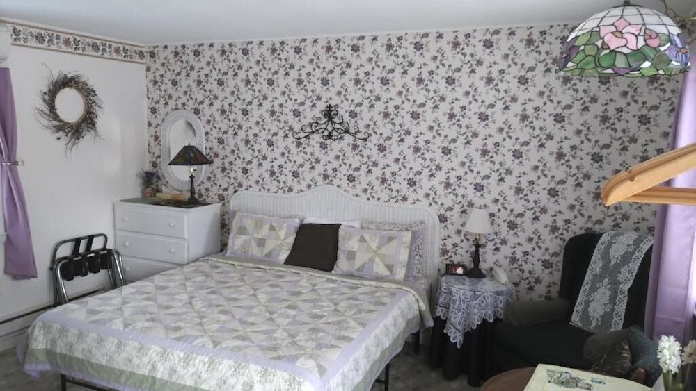 Midway Lodging 3