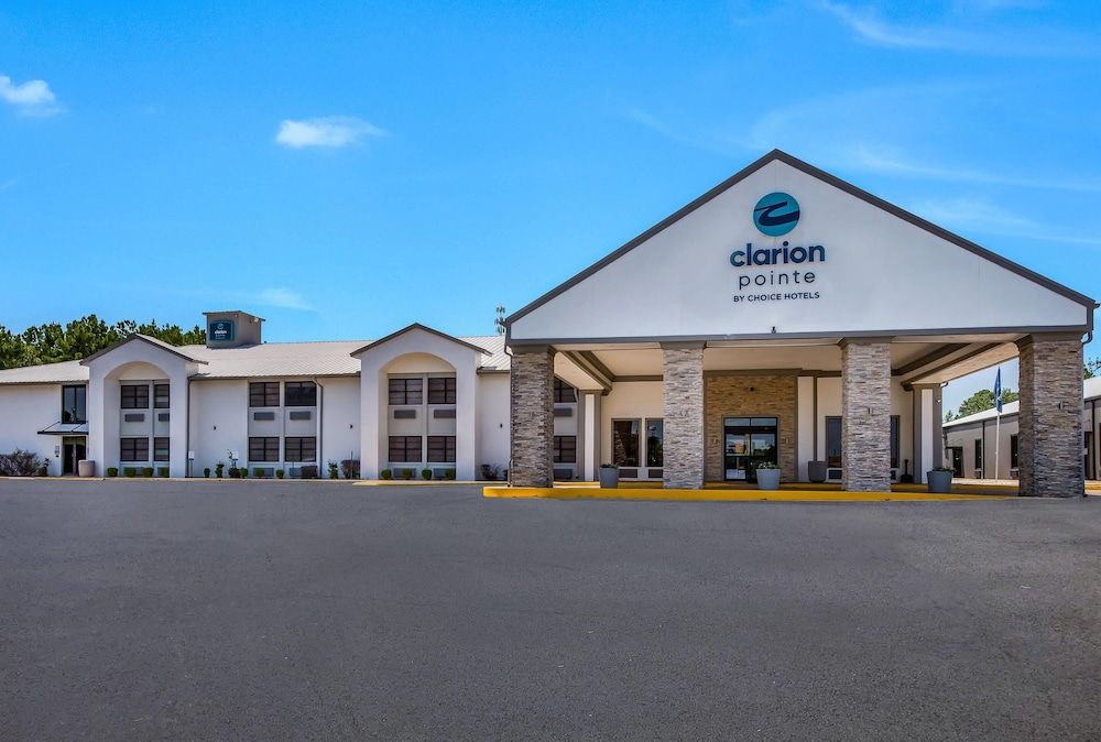 Clarion Pointe Marshall -1 estrellas en Marshall