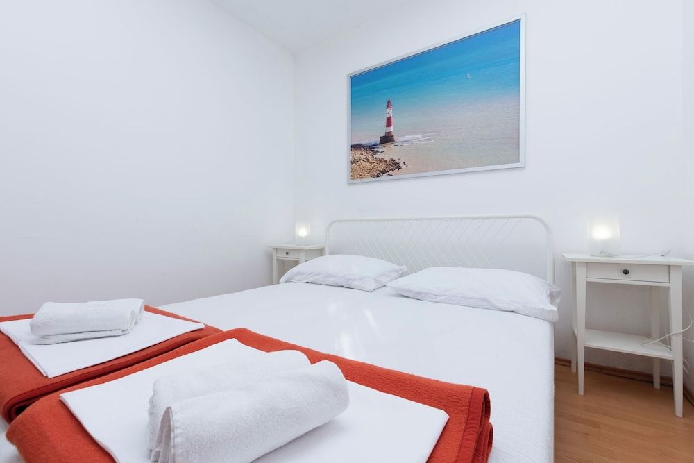 Apartments Ivo 2