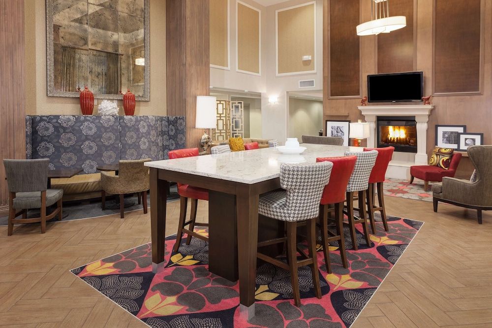 Hampton Inn & Suites Munster 2