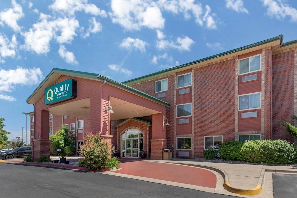 Quality Inn & Suites Wellington - Fort Collins 2 estrellas en Wellington