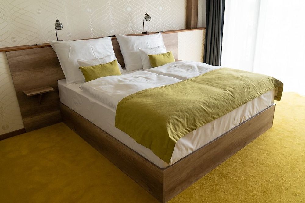 Hotel Kristály 3