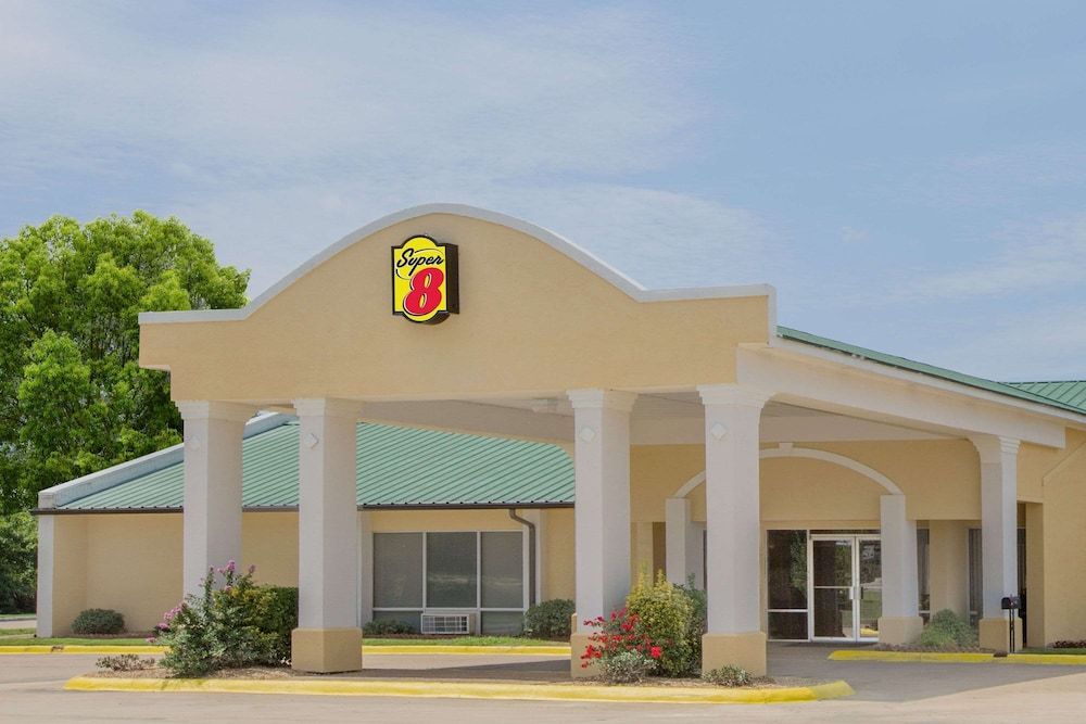Super 8 by Wyndham Brinkley 2 estrellas en Brinkley