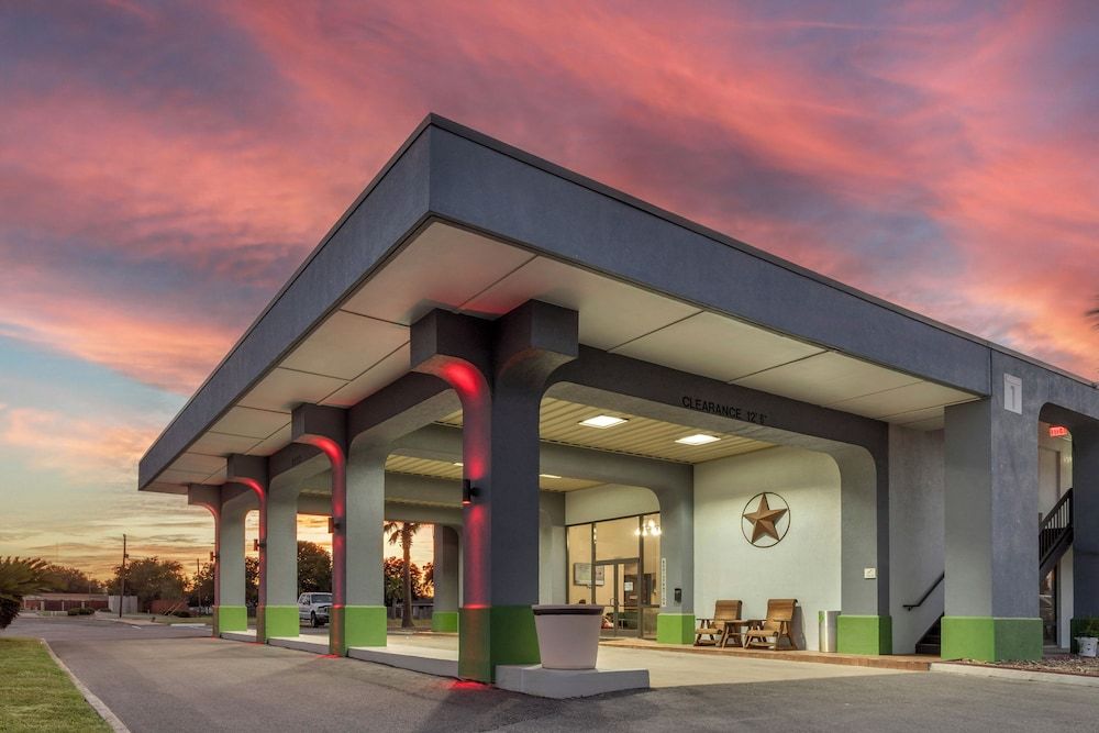 Days Inn by Wyndham Victoria TX East 2 estrellas en Victoria
