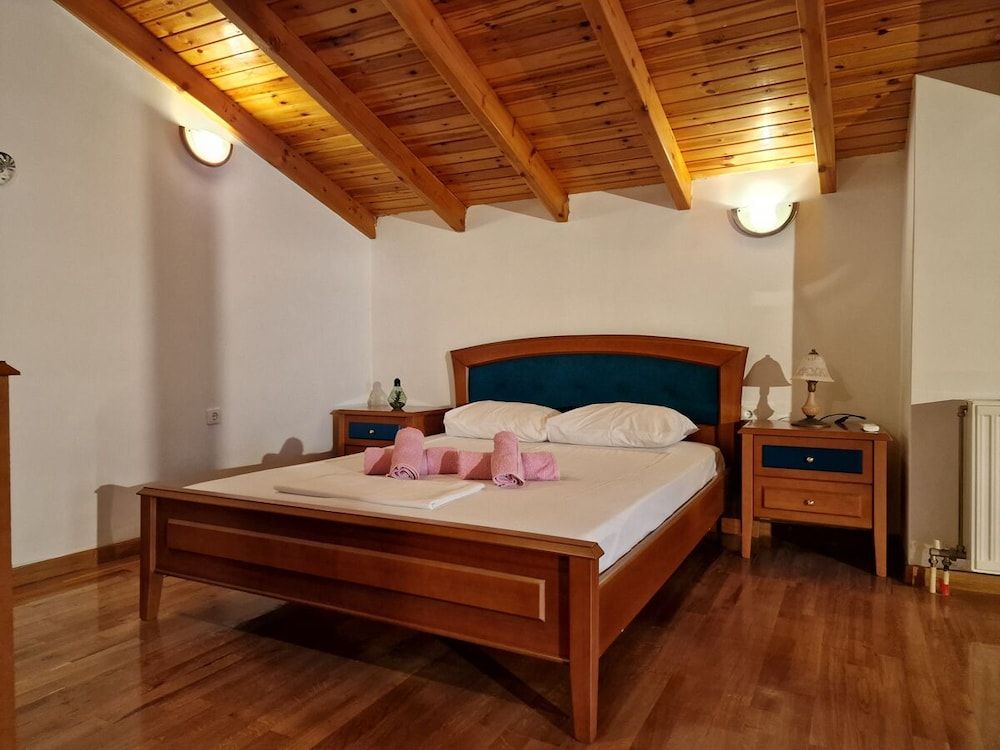 The Mirador Boutique Villa With Scenic Sea View 3