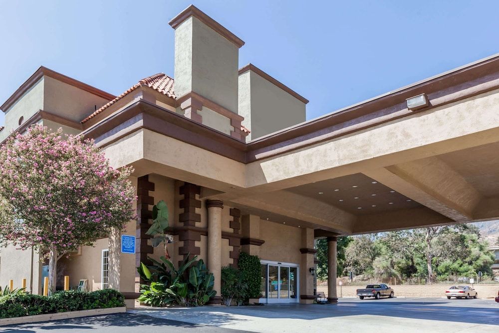 Travelodge by Wyndham Sylmar CA 2 estrellas en Sylmar