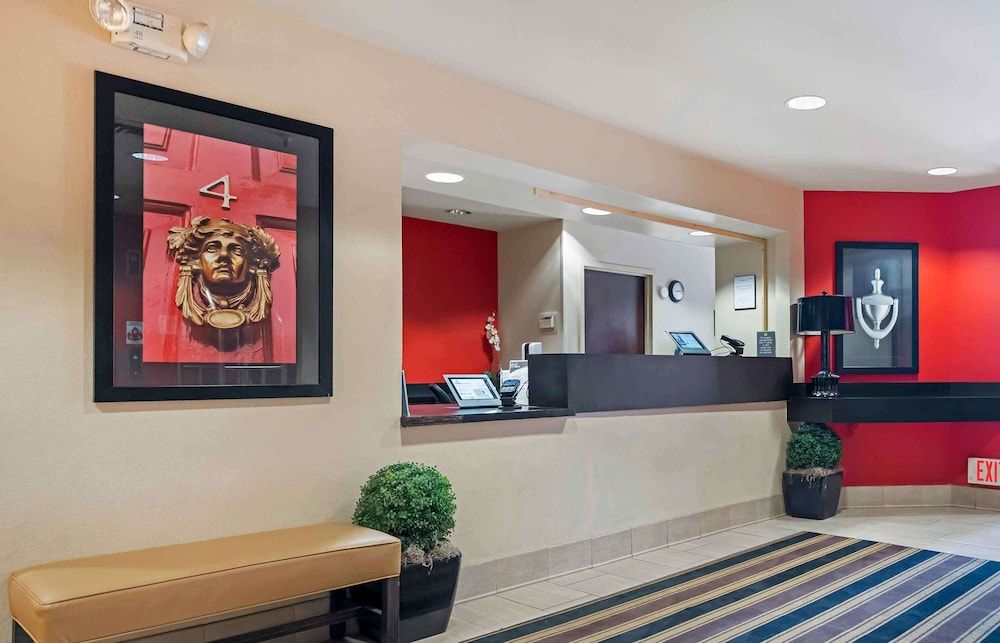 Extended Stay America Select Suites Chicago Hanover Park 3