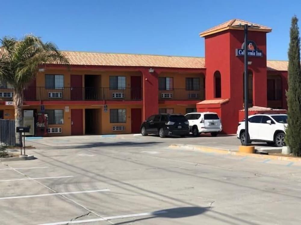 California Inn & Suites Adelanto US 395 2 estrellas en Adelanto