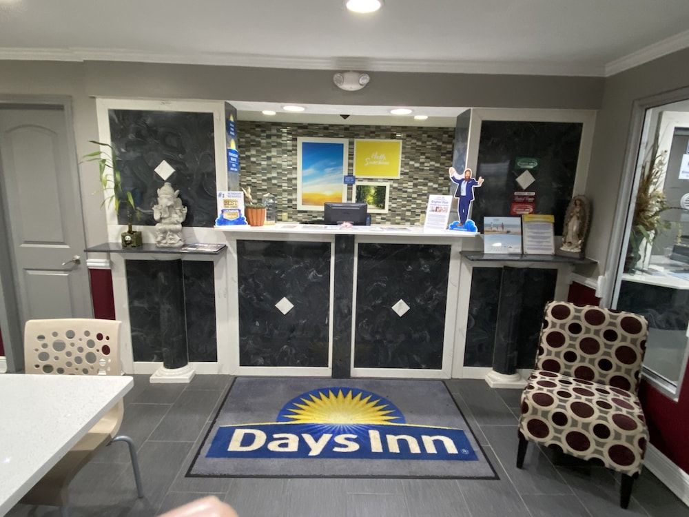 Days Inn by Wyndham Forest 1 estrellas en Forest