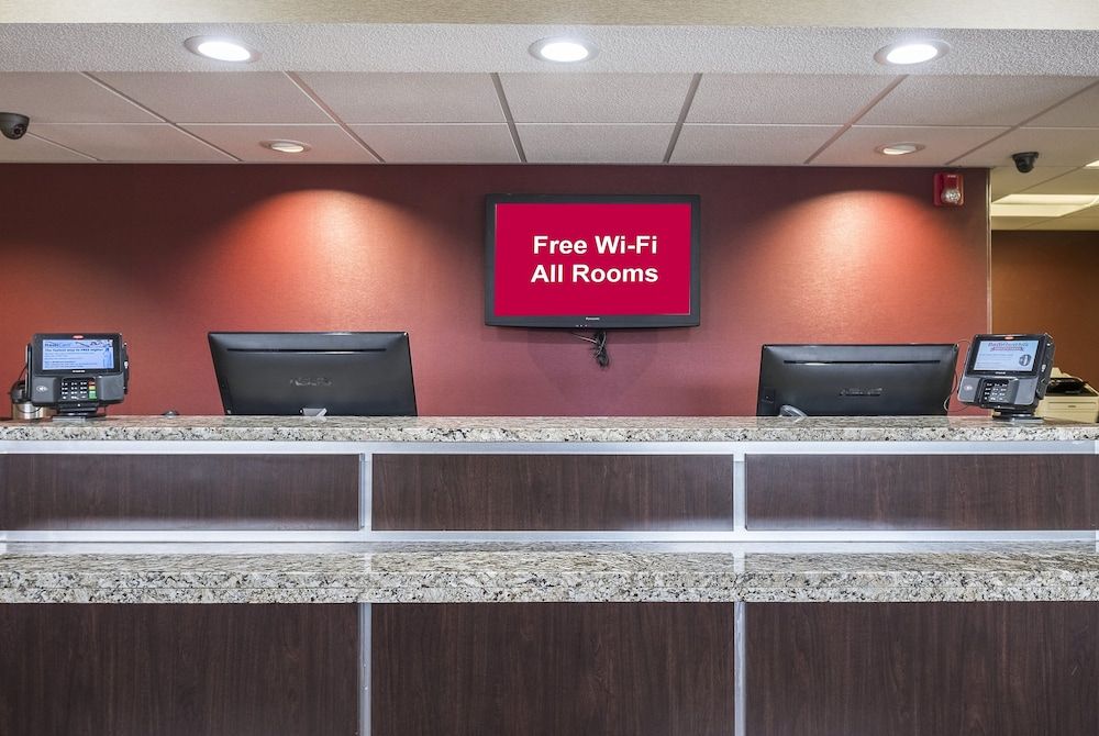 Red Roof Inn Toledo - Maumee 3