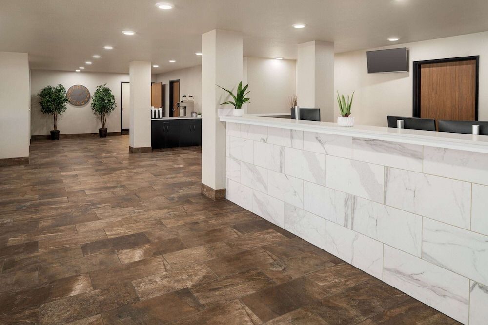 Travelodge by Wyndham Dexter 3